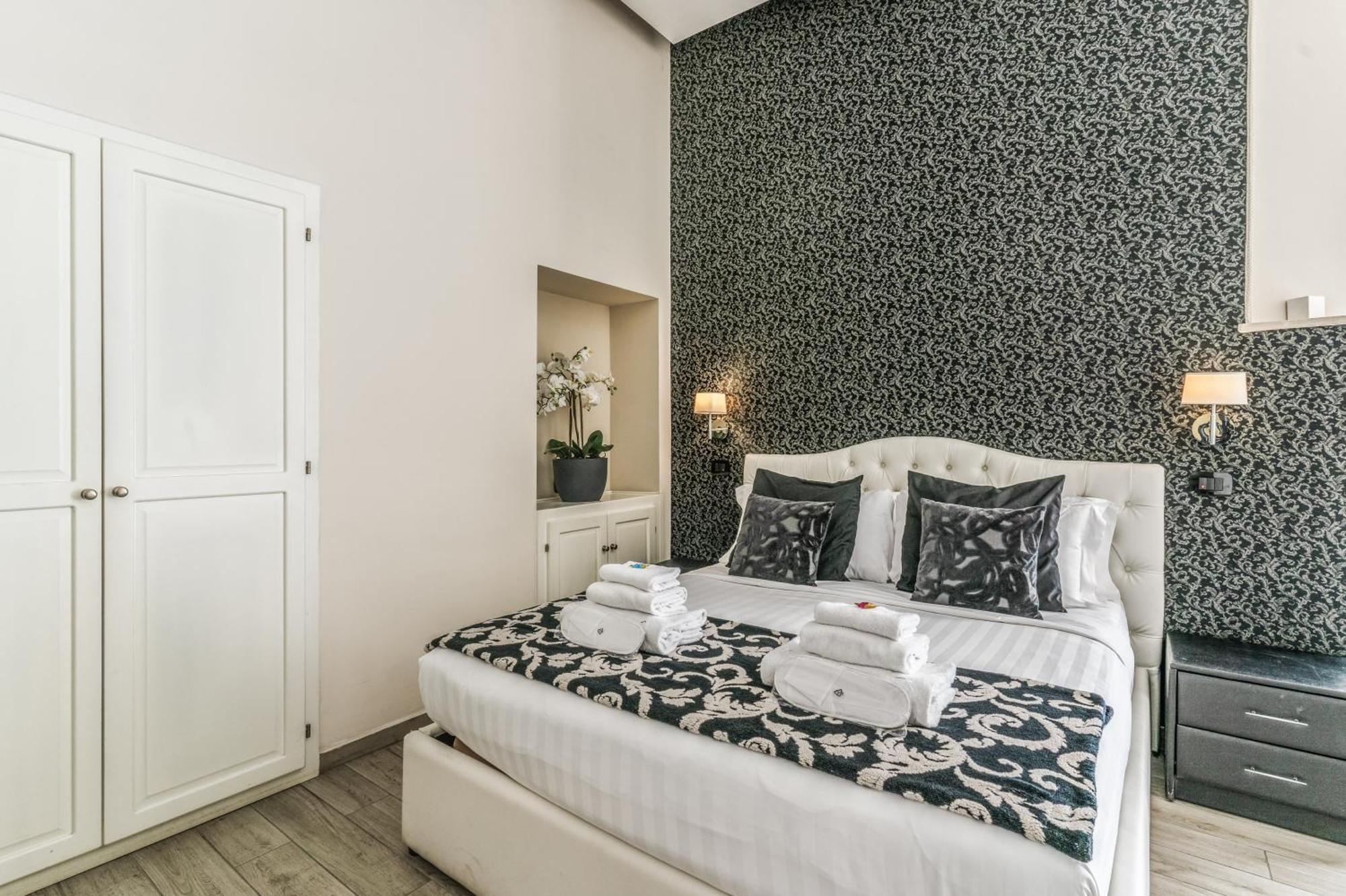 Opera Suites Pinciana Рим Экстерьер фото