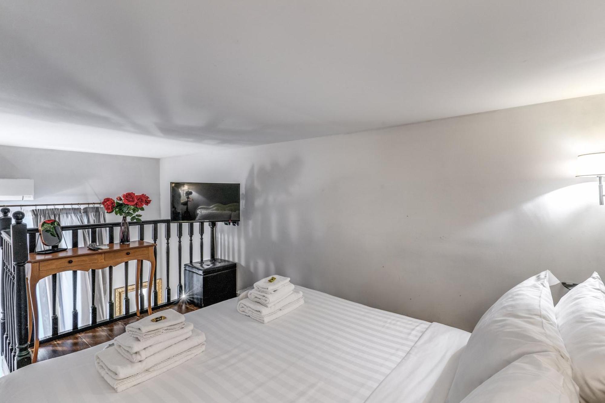 Opera Suites Pinciana Рим Экстерьер фото