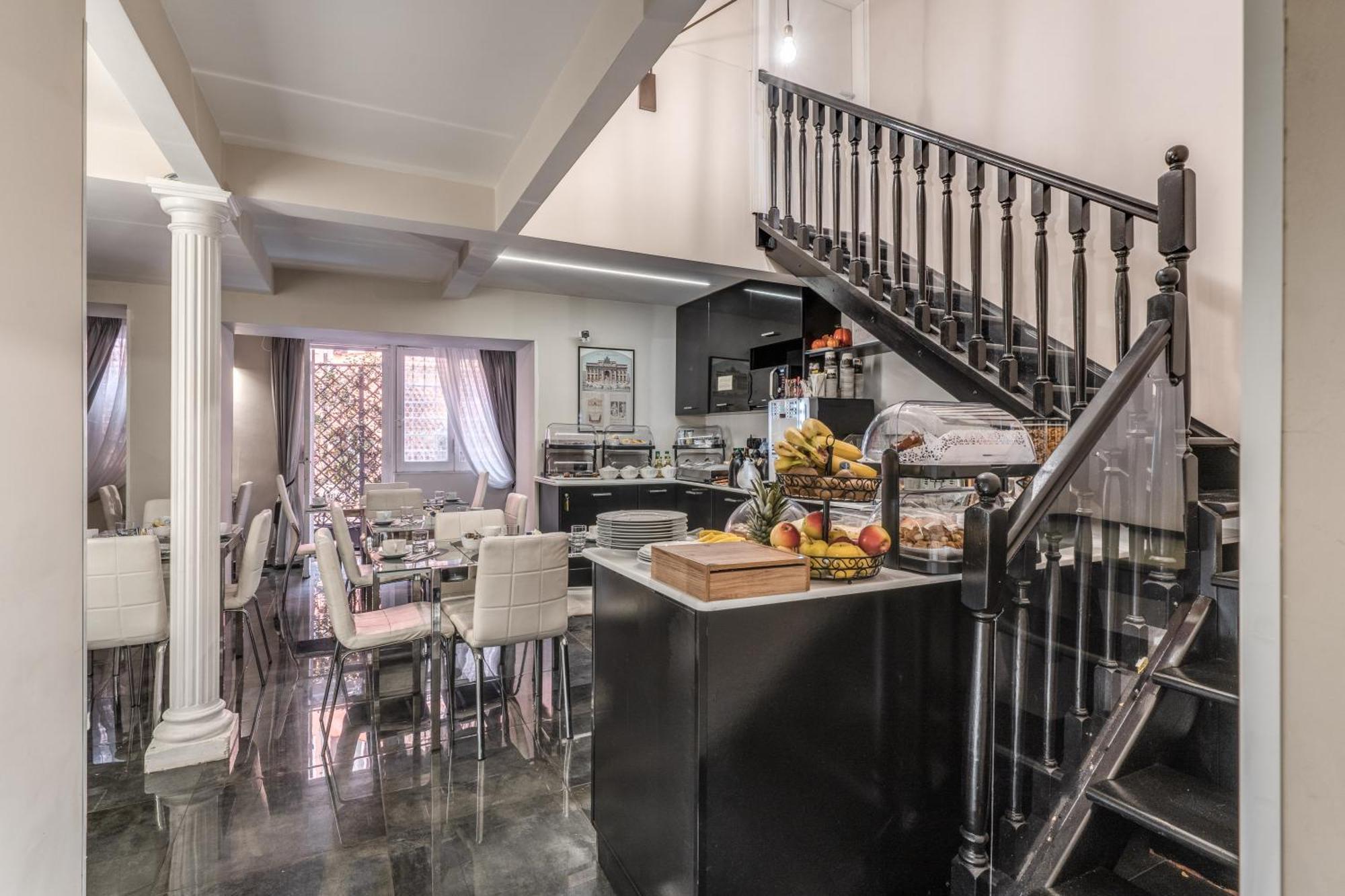 Opera Suites Pinciana Рим Экстерьер фото