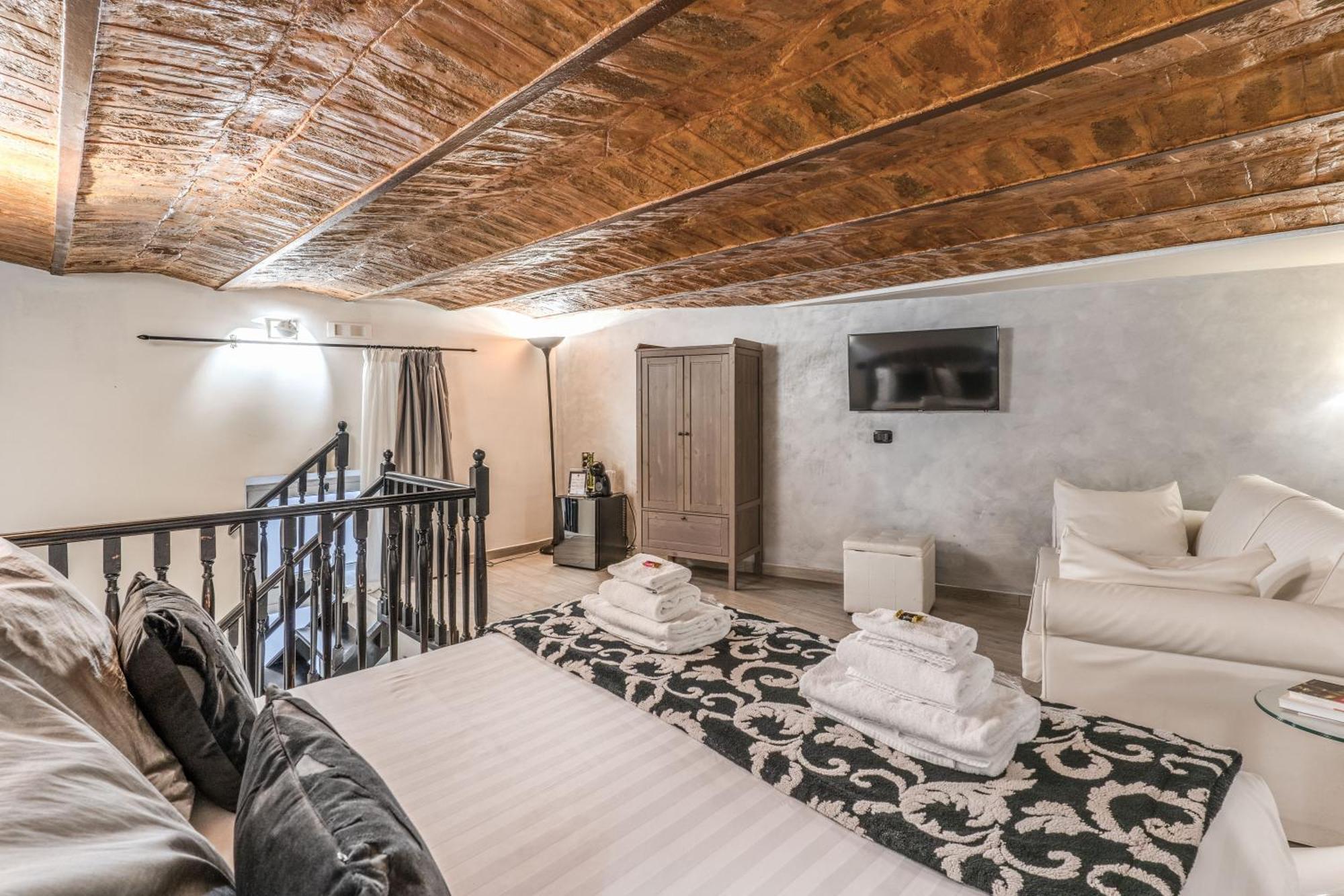 Opera Suites Pinciana Рим Экстерьер фото